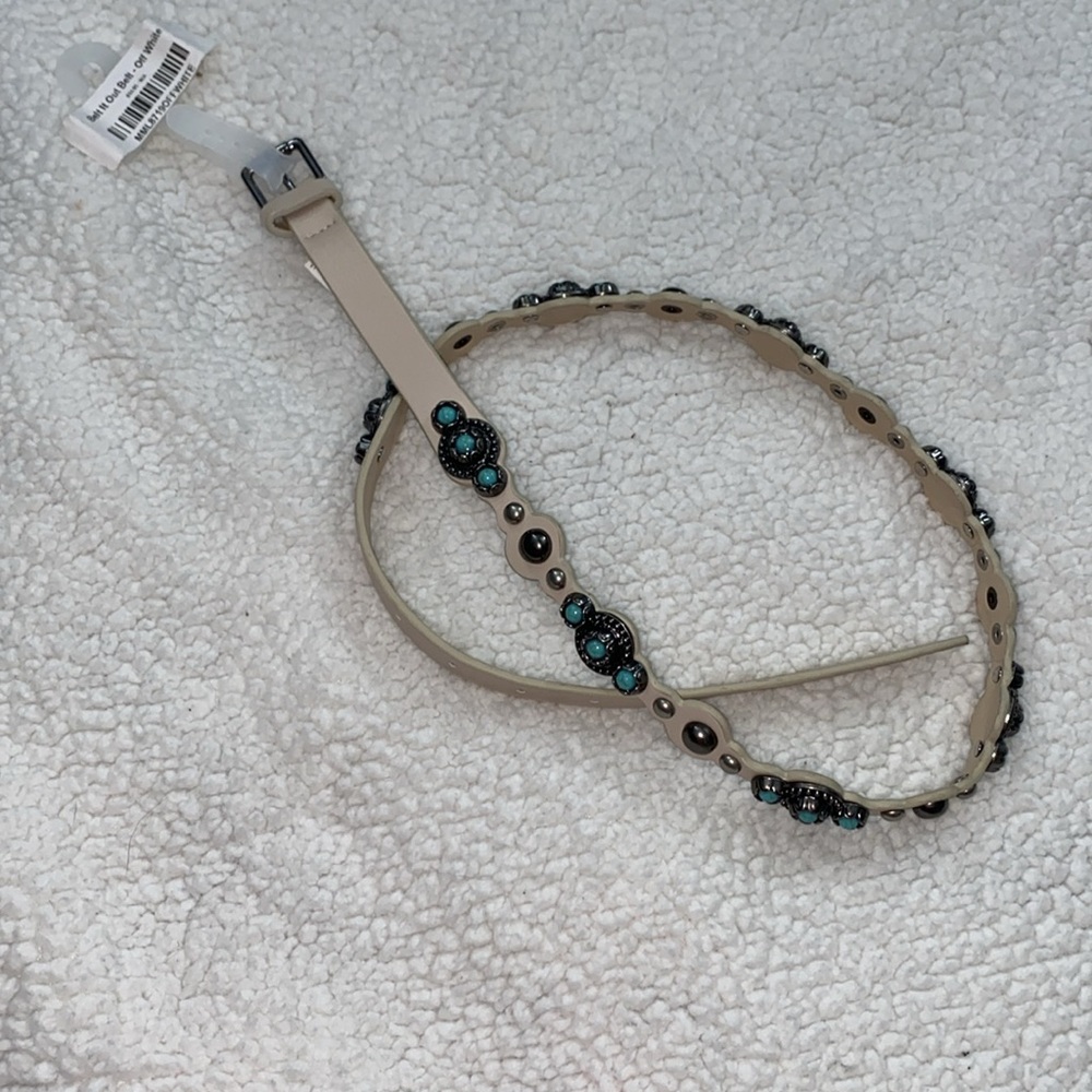 NWT Belt w/silver & turquoise colored stones - Off white/cream - Size 39”x1”